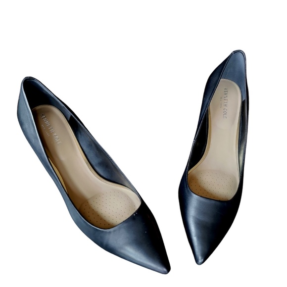 Kenneth Cole Womens Black Morgan Leather Pumps - Picture 3 of 6